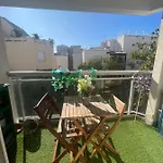 Studio in the heart of Paris next PéreLachaise/Bastille