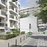 Studio in the heart of Paris next PéreLachaise/Bastille